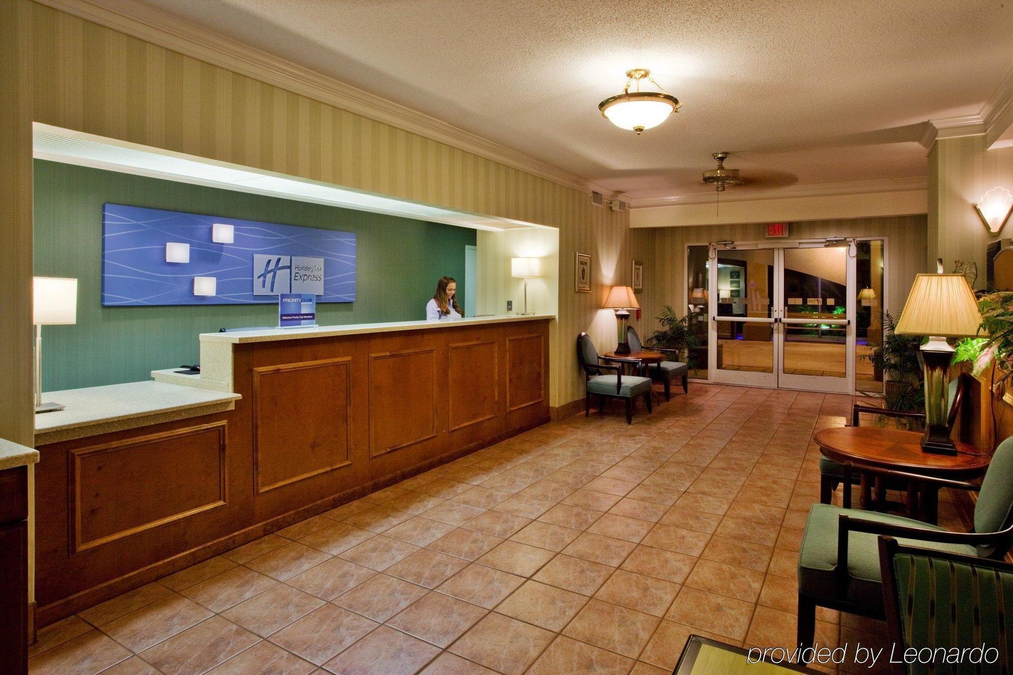 Holiday Inn Express Saint Simons Island By Ihg St. Simons Island Interior foto