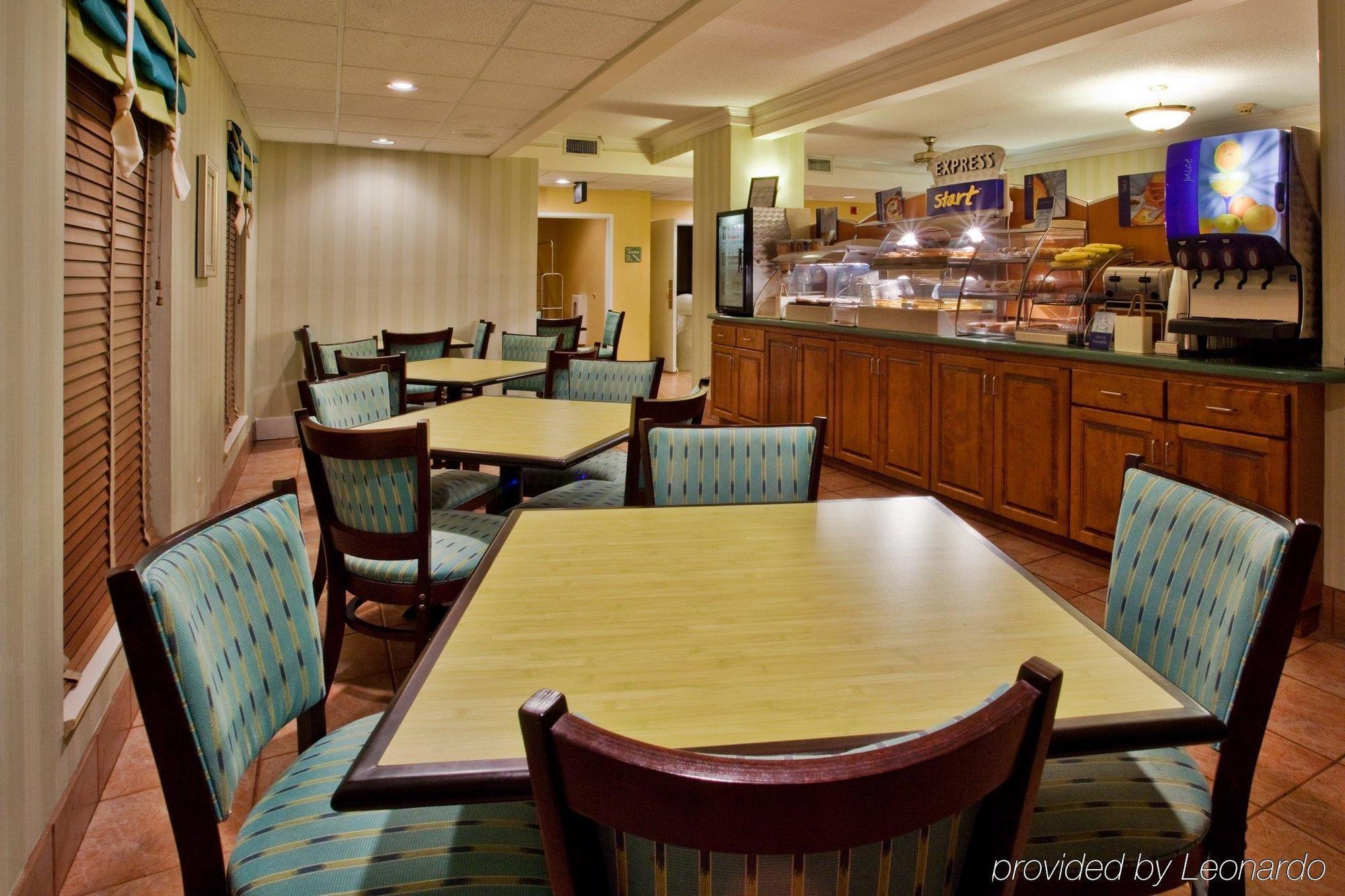 Holiday Inn Express Saint Simons Island By Ihg St. Simons Island Restaurante foto