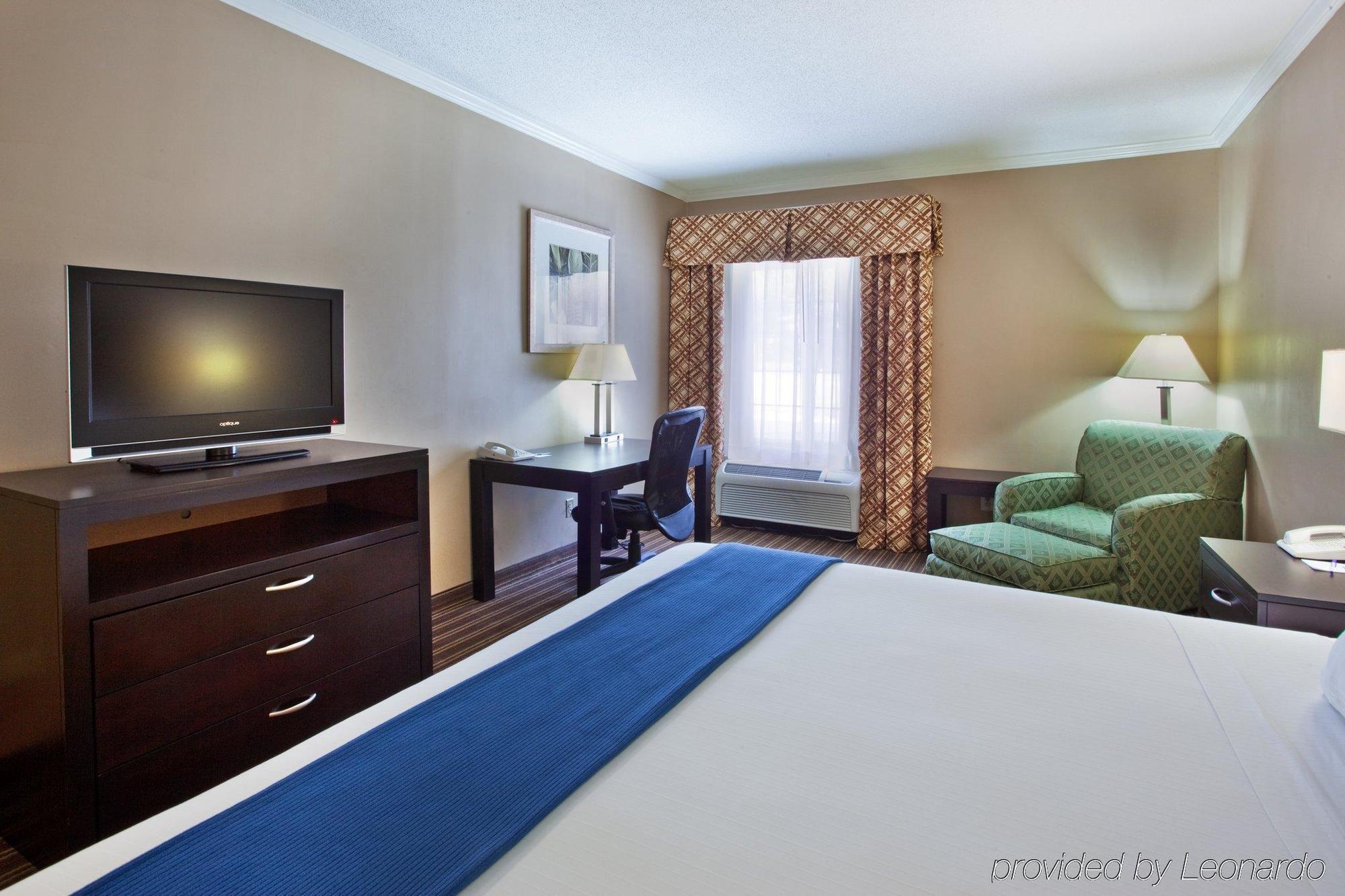 Holiday Inn Express Saint Simons Island By Ihg St. Simons Island Habitación foto
