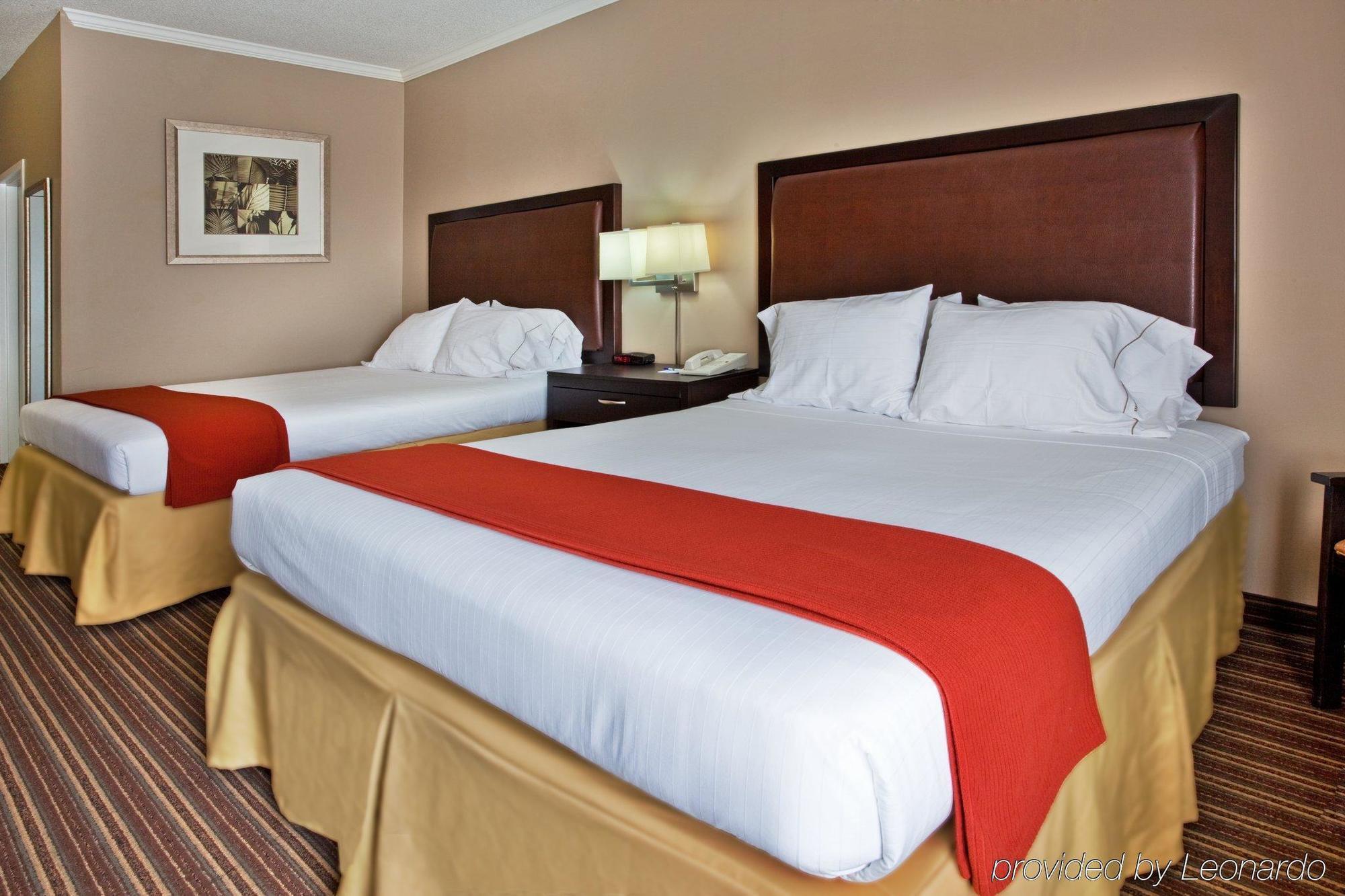 Holiday Inn Express Saint Simons Island By Ihg St. Simons Island Habitación foto
