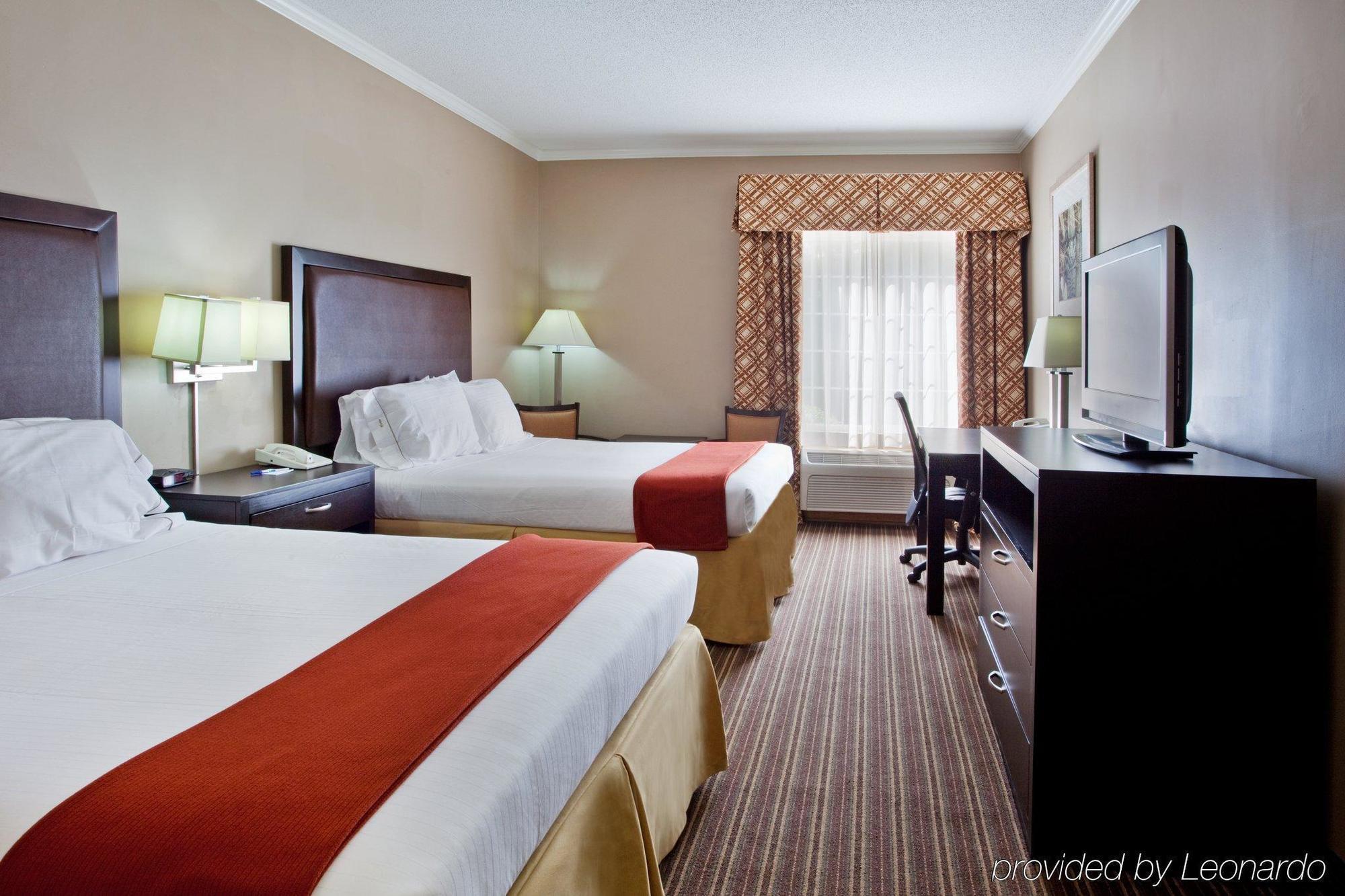 Holiday Inn Express Saint Simons Island By Ihg St. Simons Island Habitación foto
